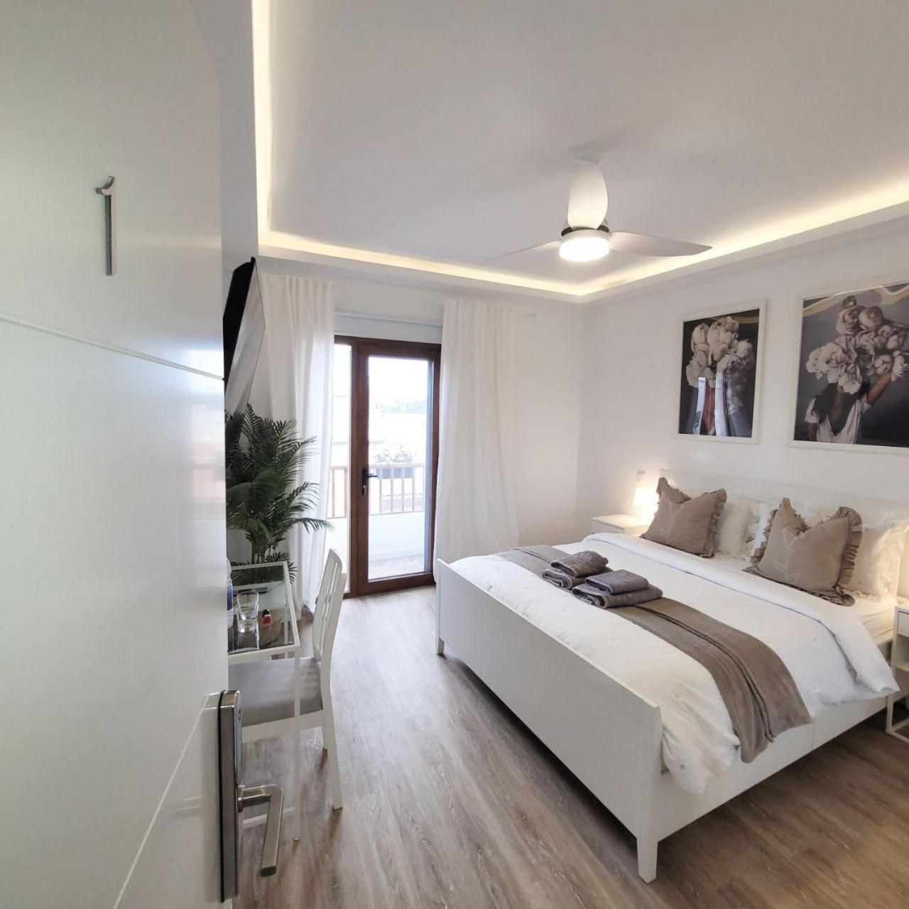 Vv Condevega Hotell Telde Exteriör bild